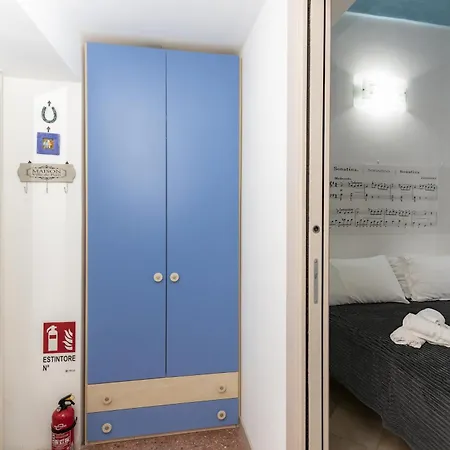 Apartment Sorrento Realty Holidays Mary S *